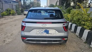 Hyundai Creta 2022 Silver
