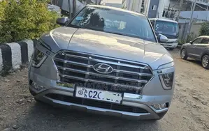 Hyundai Creta 2022 Silver