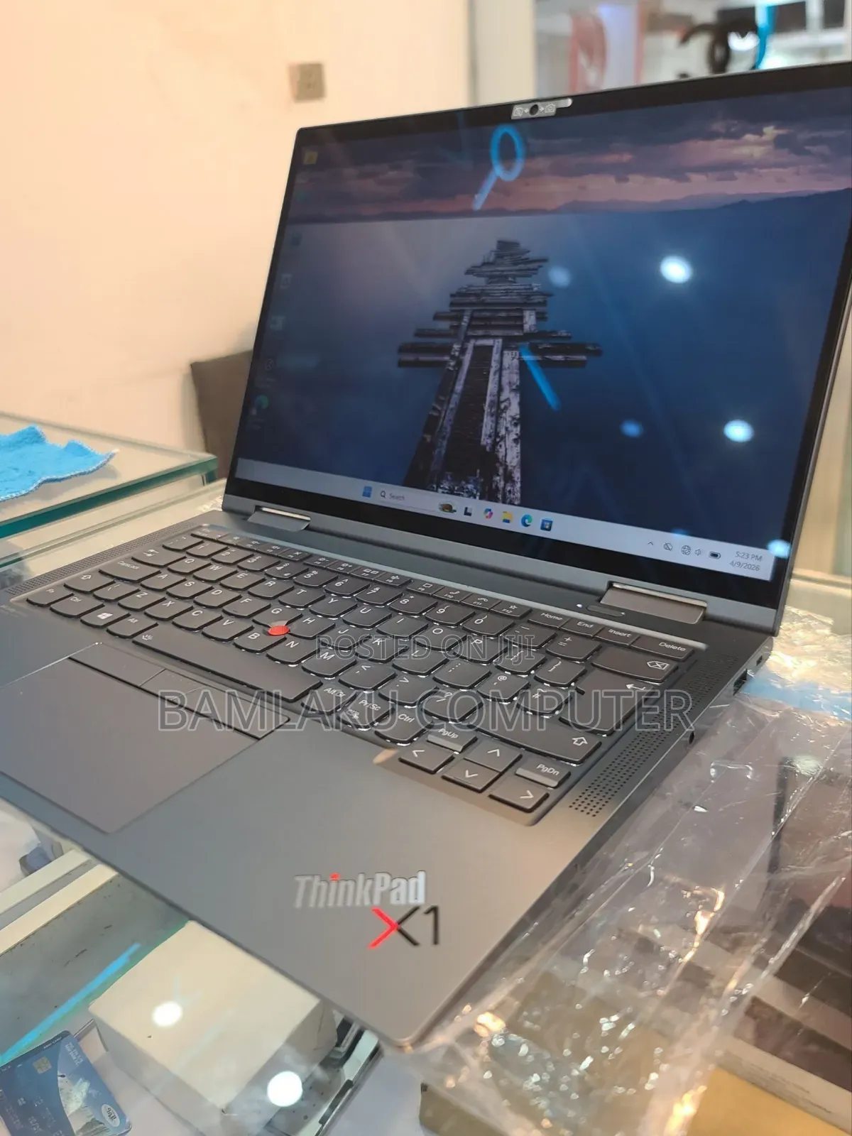 New Laptop Lenovo ThinkPad X1 Yoga 16GB Intel Core i7 SSD 512GB