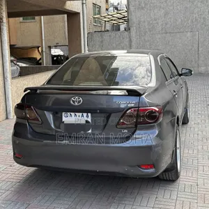 Toyota Corolla 2012 Gray