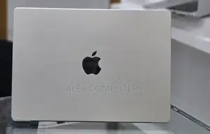 New Laptop Apple MacBook Pro 2025 M5 14-inch 16GB Apple M5 SSD 512GB