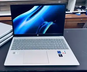 New Laptop HP Pavilion 15 16GB Intel Core i5 SSD 1T
