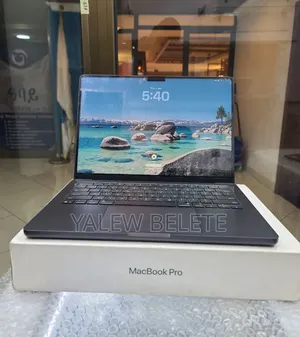 New Laptop Apple MacBook Pro 16GB Apple M5 SSD 512GB