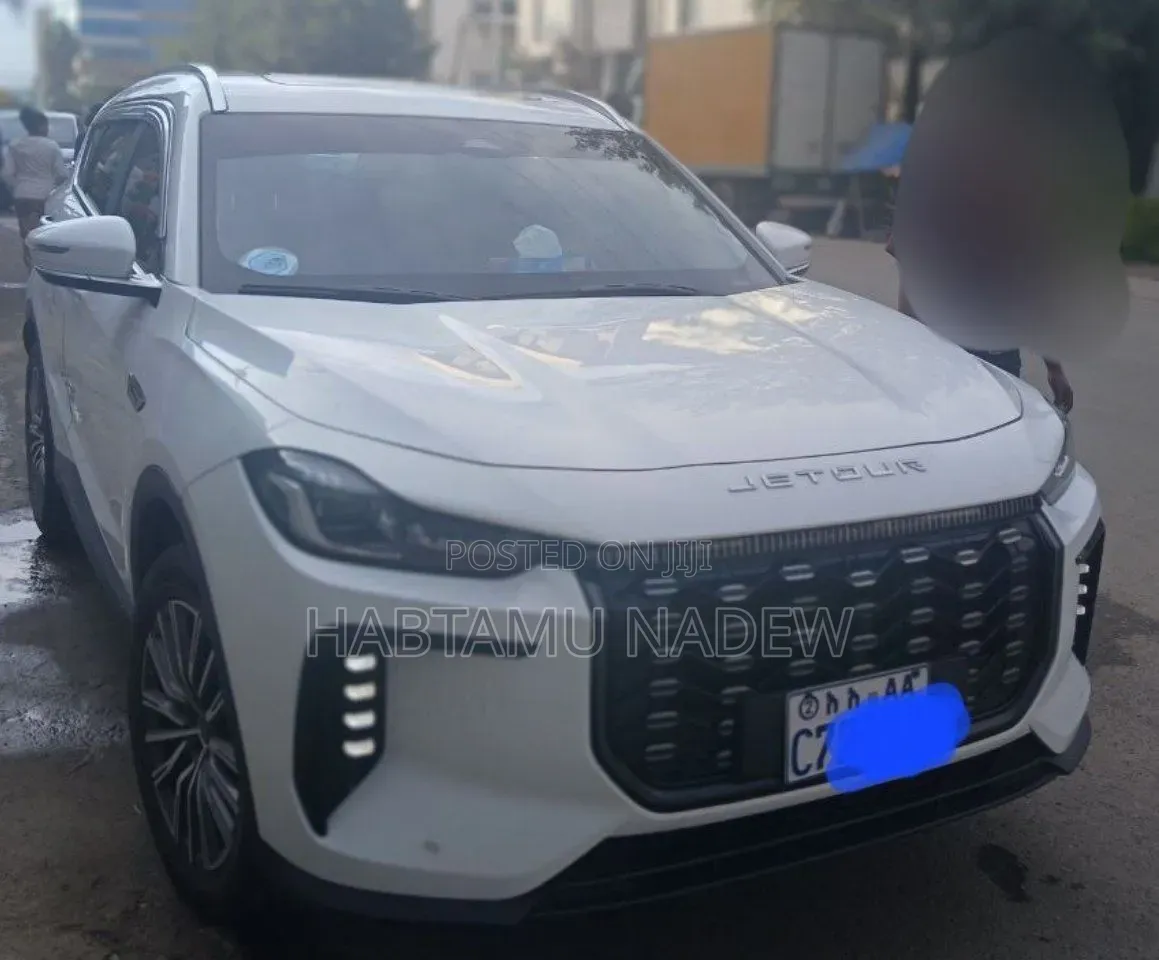 Jetour X70 2025 White