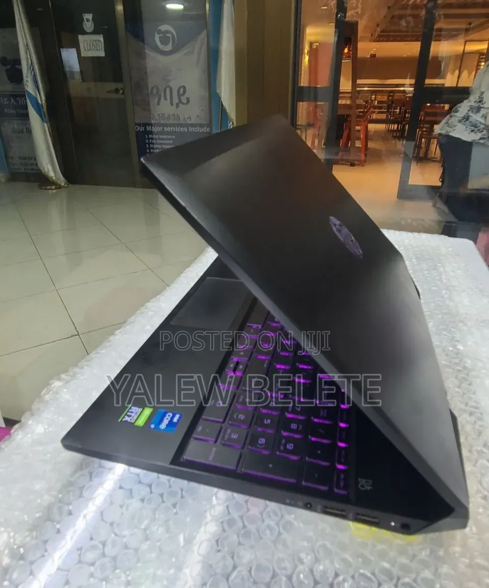 New Laptop HP Pavilion 15 16GB Intel Core i7 SSD 512GB