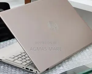 New Laptop HP Pavilion 15 8GB Intel Core i5 SSD 512GB