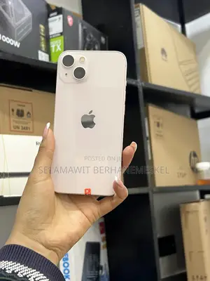 New Apple iPhone 13 128 GB Pink
