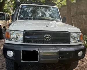 Toyota Land Cruiser 2020 Off white