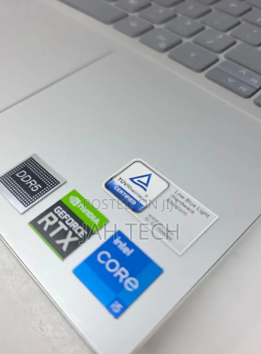 New Laptop Dell Inspiron 15 16GB Intel Core i5 SSD 512GB