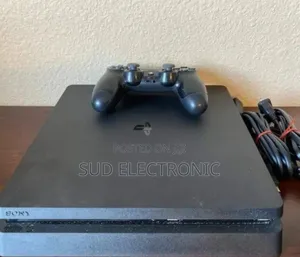 Play Station 4