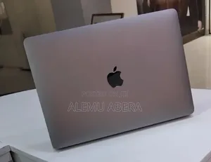 New Laptop Apple MacBook Air 2020 M1 8GB Apple M1 SSD 256GB