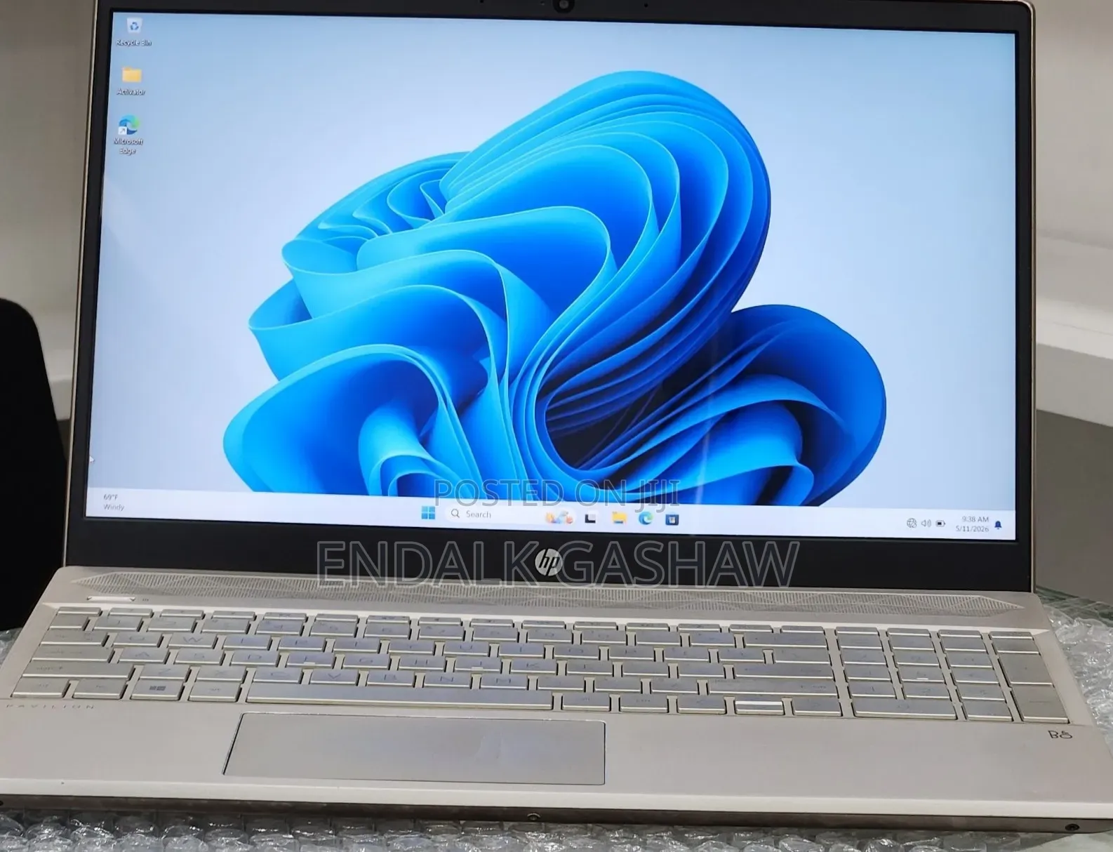 New Laptop HP Pavilion 15 8GB Intel Core i5 SSD 512GB
