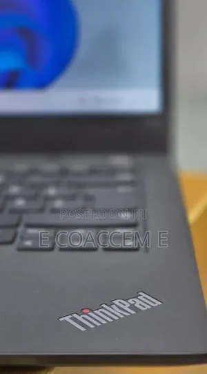 New Laptop Lenovo ThinkPad T14 16GB Intel Core i7 SSD 512GB
