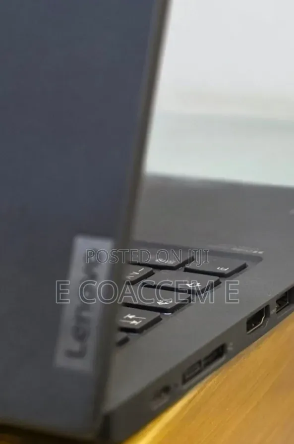 New Laptop Lenovo ThinkPad T14 16GB Intel Core i7 SSD 512GB