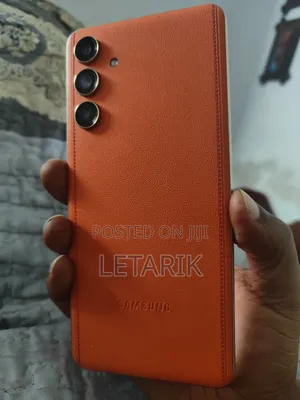 Samsung Galaxy C55 256 GB Orange