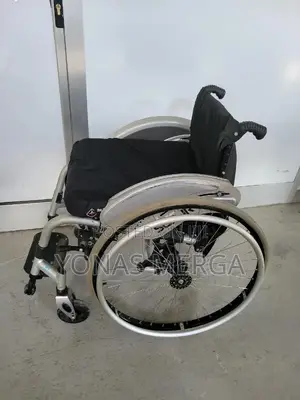 Wheelchair尾脊s-Tube Is a Rigid Wheelchair Made of High Quality Aluminum