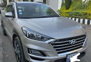 Hyundai Tucson 2020 Gold