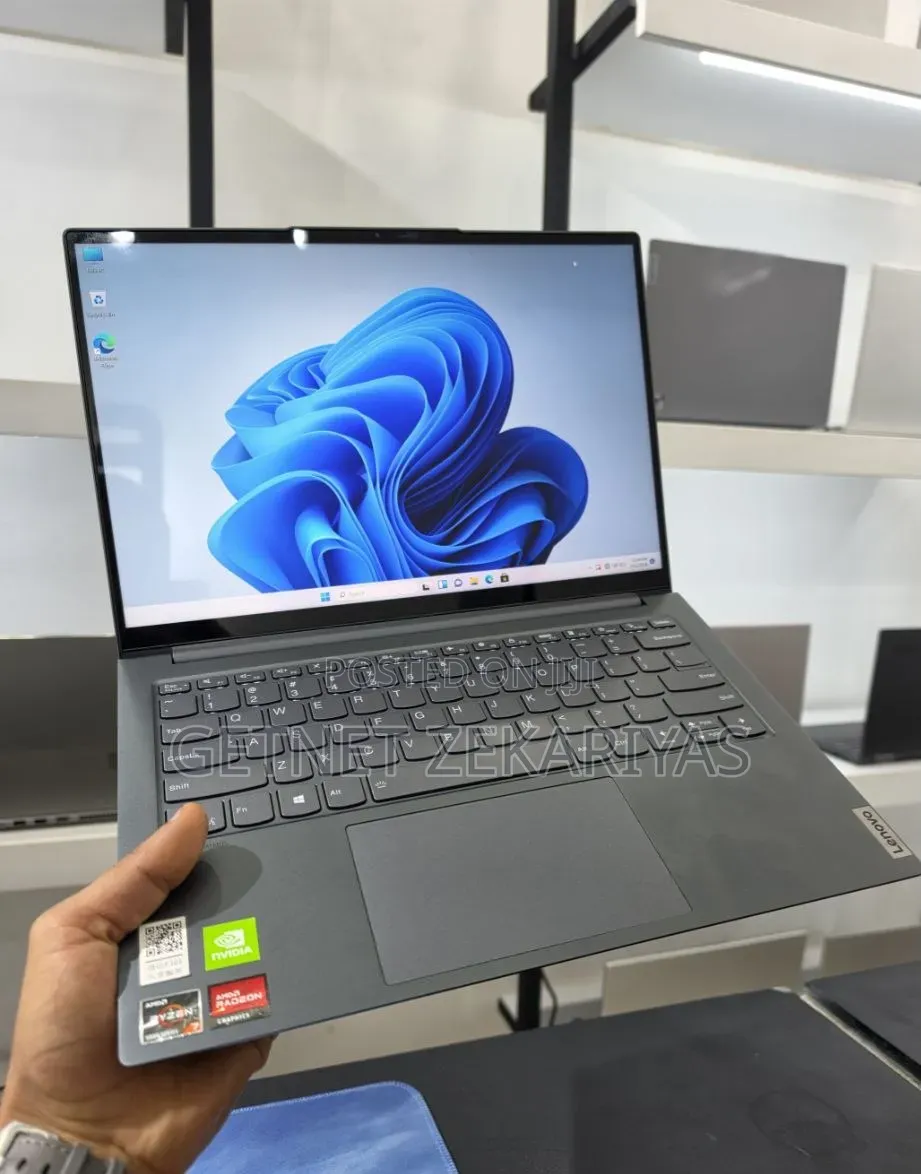 New Laptop Lenovo ThinkPad Yoga 16GB AMD Ryzen 7 SSD 512GB