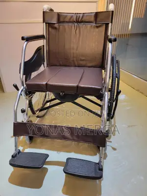 Toilet Wheelchair鯁野solid Tyre Light Grey.Categories:Manual,Wheelchairs