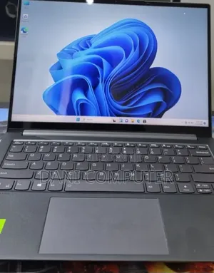 New Laptop Lenovo Yoga 2 16GB AMD Ryzen 7 SSD 512GB