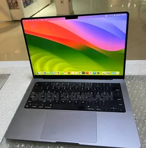 New Laptop Apple MacBook Pro 2021 M1 16GB Intel Core i7 SSD 512GB