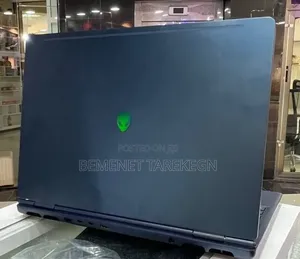 New Laptop Alienware X16 32GB Intel Core Ultra 9 SSD 1T