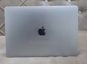 New Laptop Apple MacBook Pro 2017 16GB Intel Core i5 SSD 512GB
