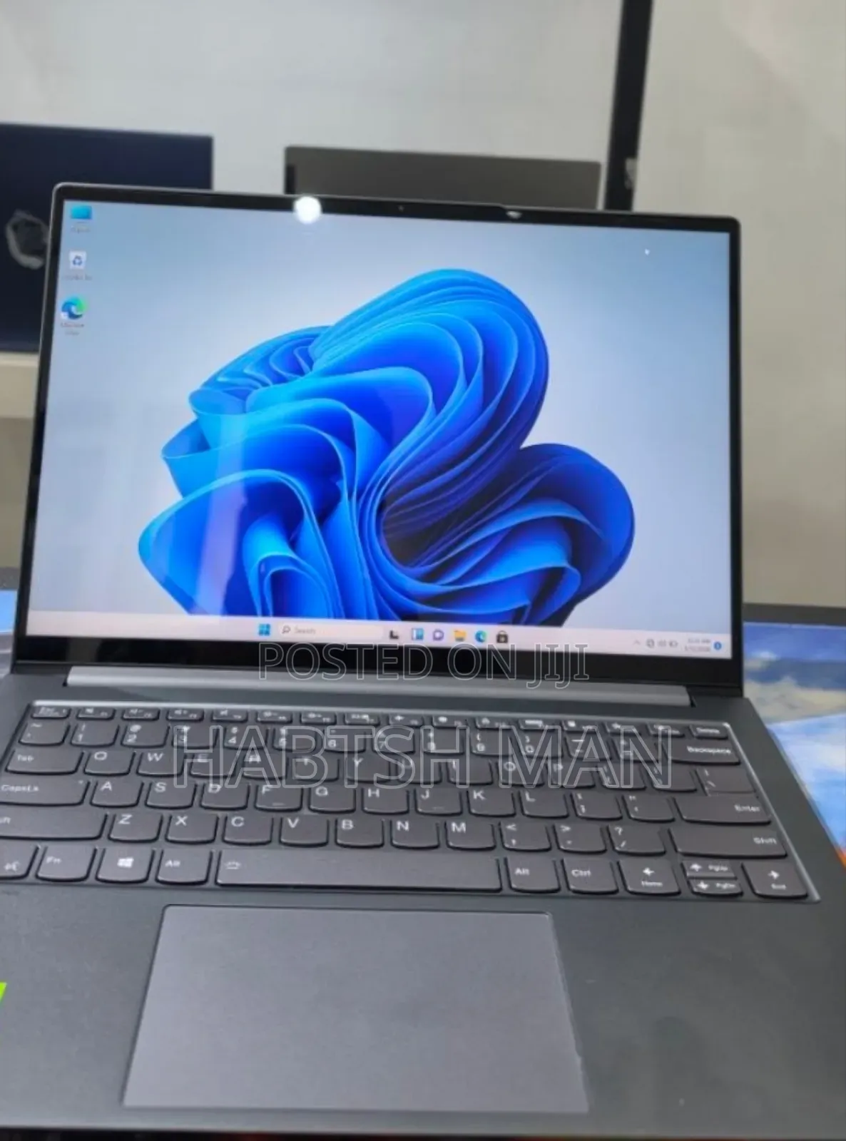 New Laptop Lenovo ThinkPad Yoga 16GB AMD Ryzen 7 SSD 512GB