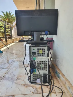 Desktop Computer Dell OptiPlex 790 4GB Intel Core i3 HDD 500GB