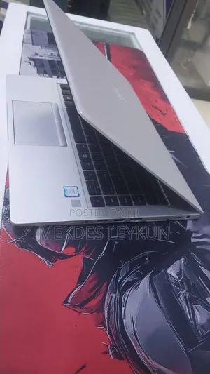 New Laptop HP EliteBook 840 8GB Intel Core i5 SSD 512GB