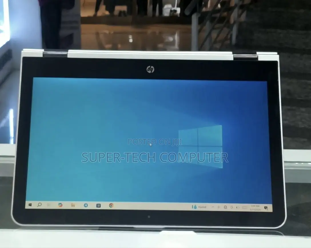 New Laptop HP Pavilion X360 4GB Intel Core i3 HDD 1T