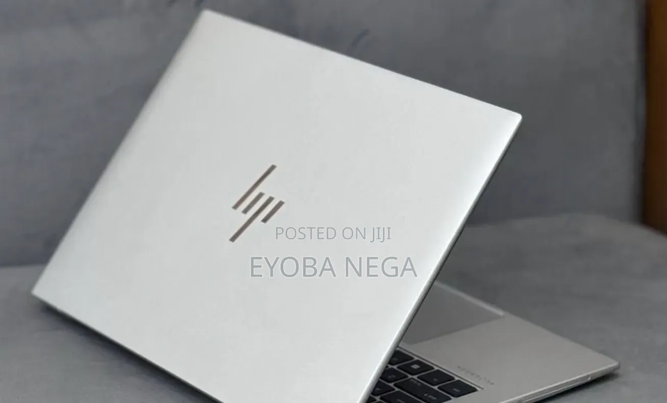 New Laptop HP EliteBook 840 G9 16GB Intel Core i7 SSD 512GB