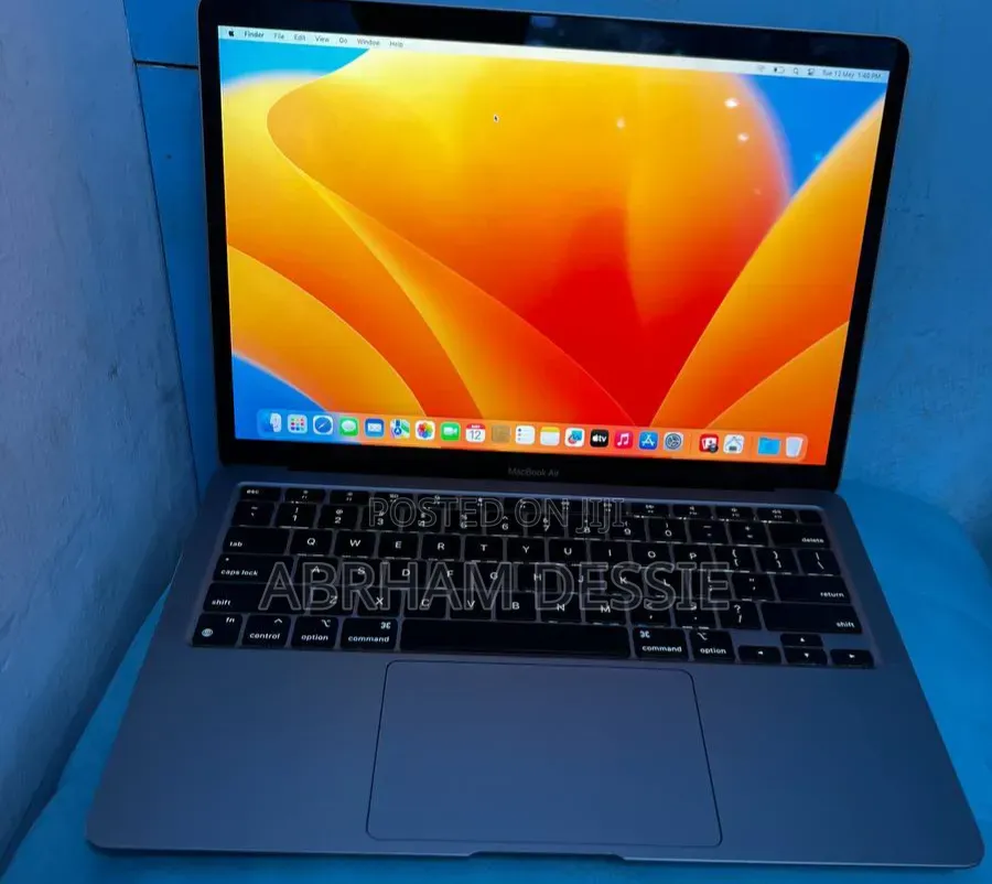 New Laptop Apple MacBook Air 2020 M1 8GB Apple M1 SSD 512GB