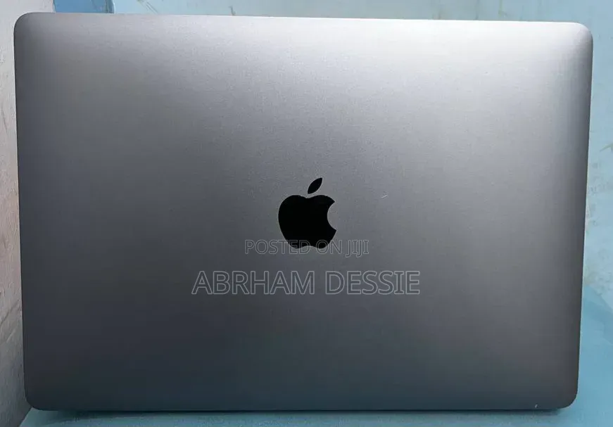 New Laptop Apple MacBook Air 2020 M1 8GB Apple M1 SSD 512GB