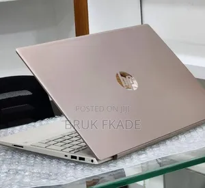 New Laptop HP Pavilion 15 8GB Intel Core i5 SSD 512GB