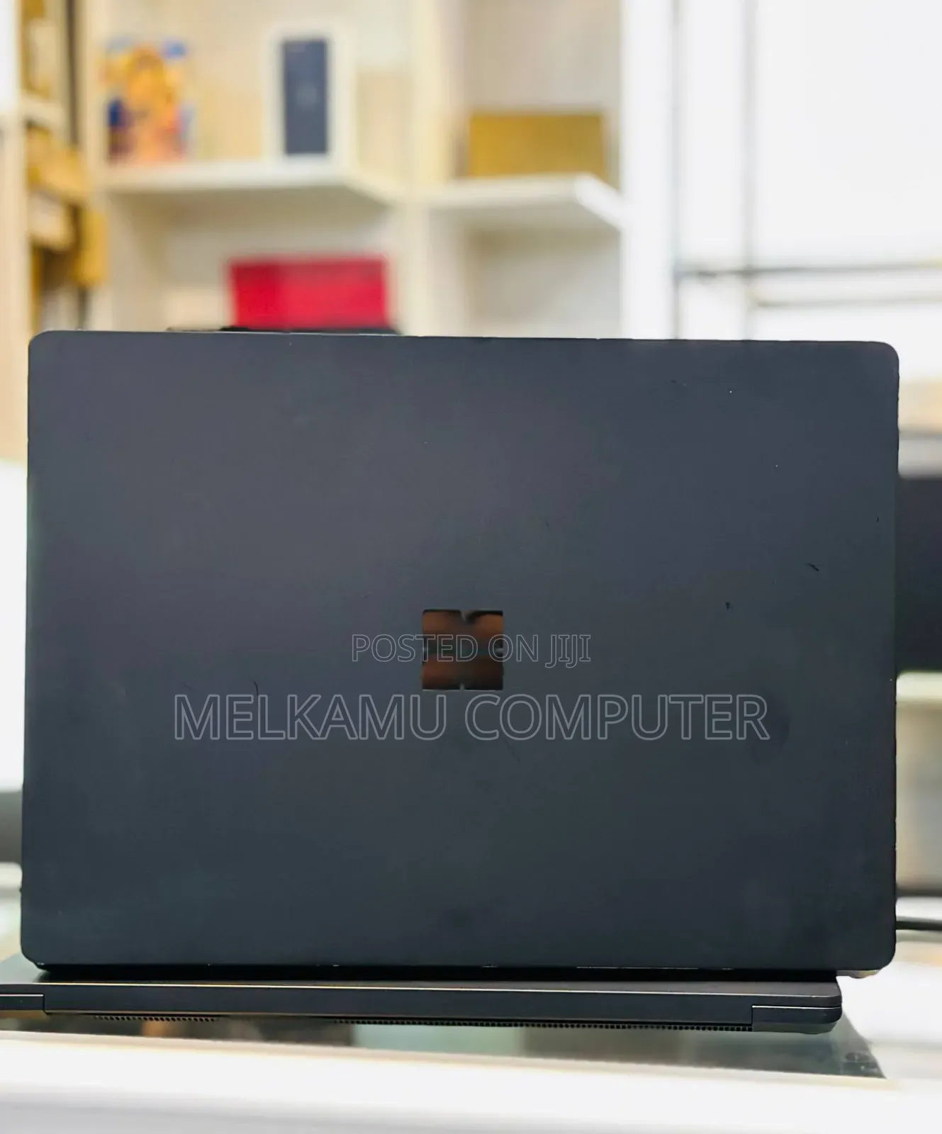 New Laptop Dell Inspiron 15 8GB Intel Core i7 SSD 512GB