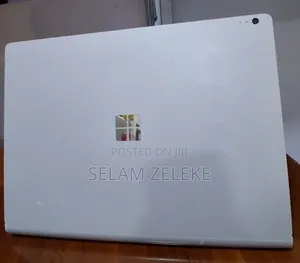 New Laptop Microsoft Surface Book 2 16GB Intel Core i7 SSD 512GB