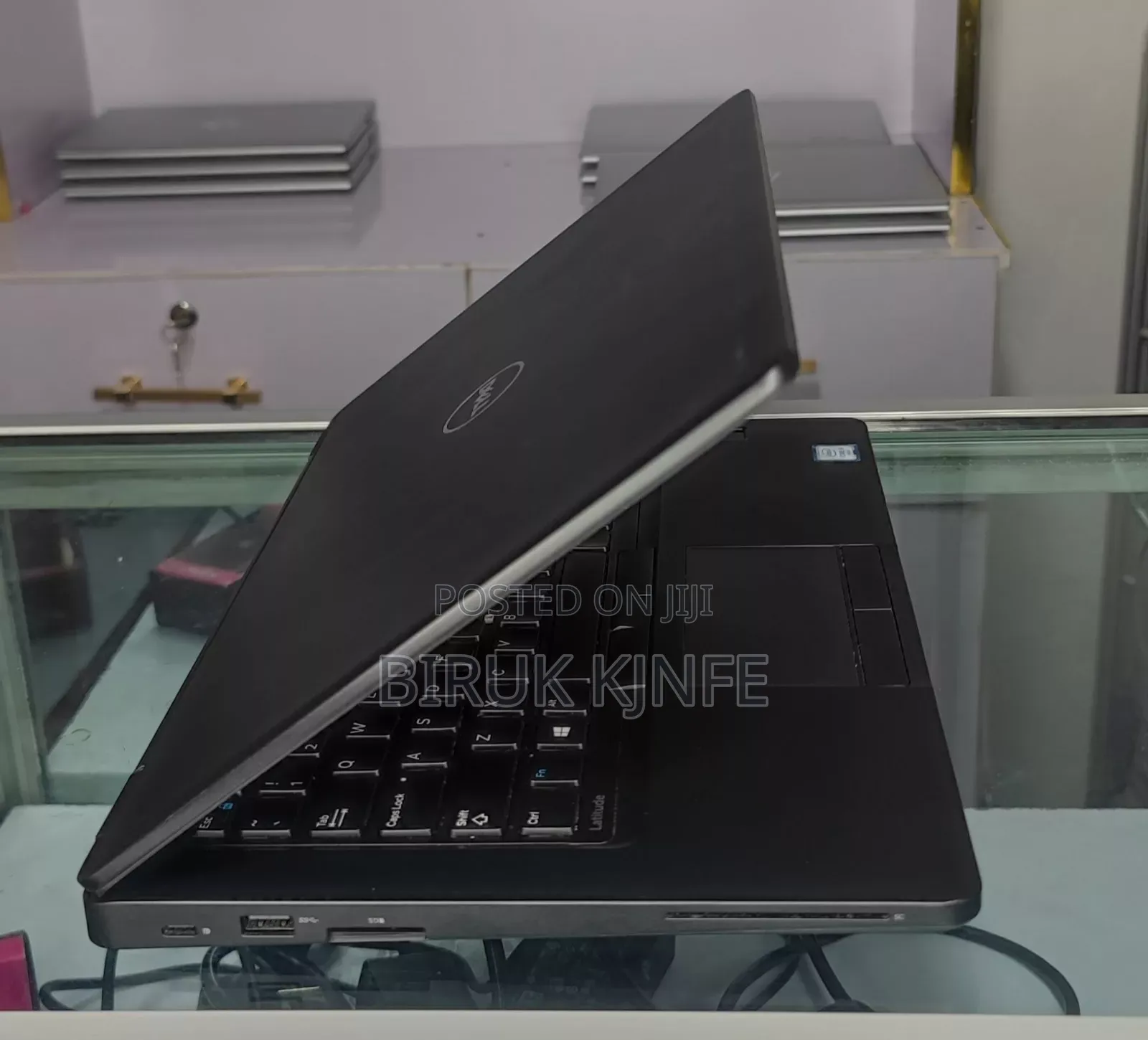 New Laptop Dell Latitude 5480 8GB Intel Core i5 SSD 256GB