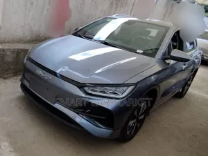 New BYD E2 43 kWh 94 hp FWD 2025 Gray