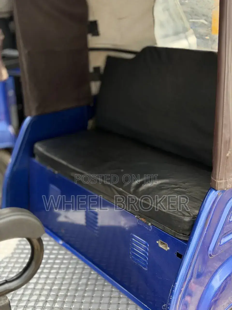 New Bajaj 2023 Black
