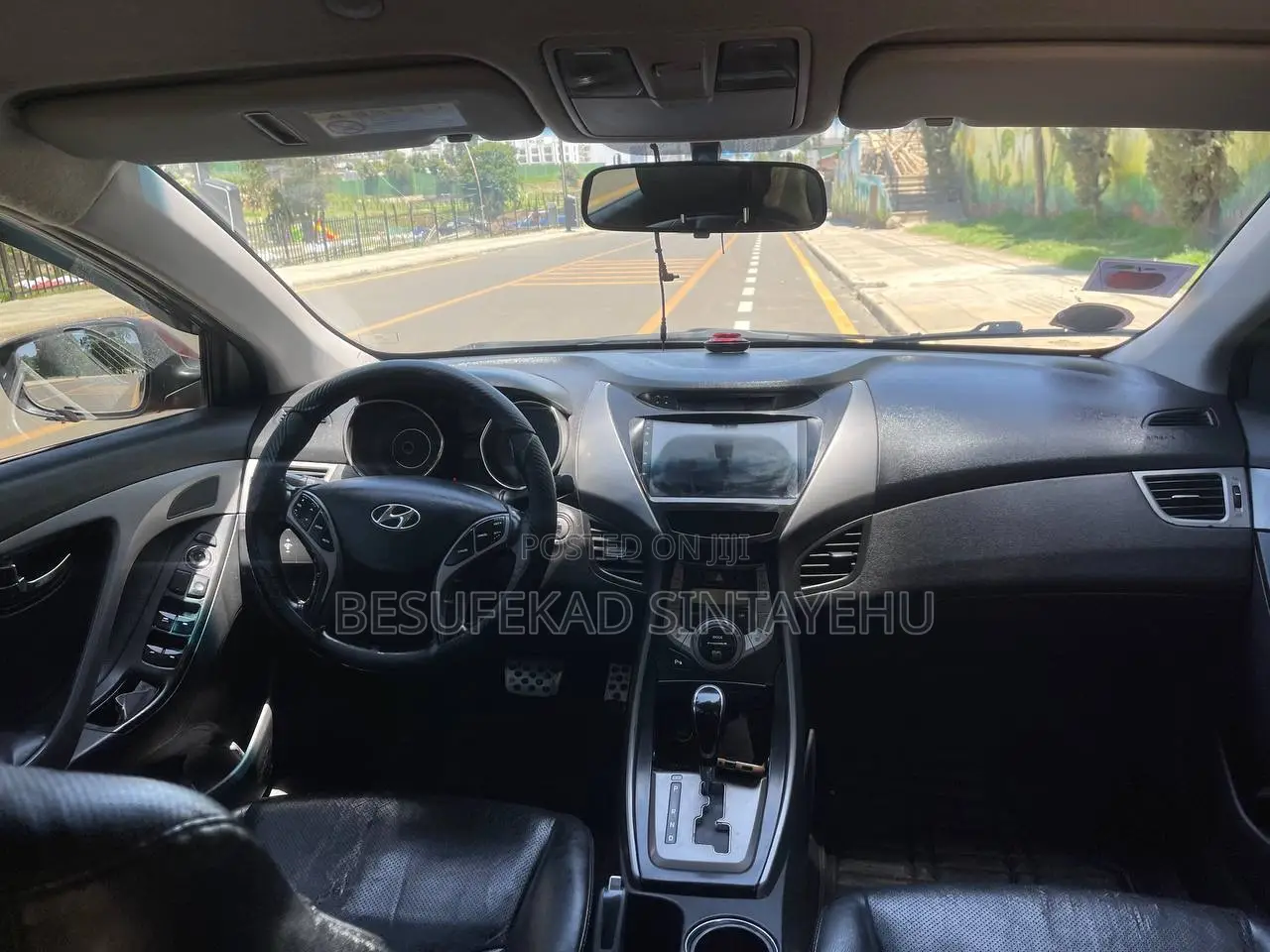 Hyundai Avante 2013 Brown