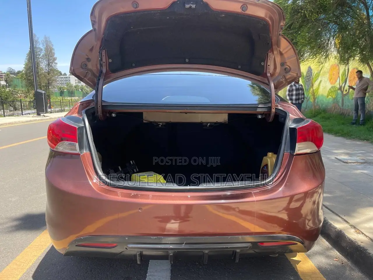 Hyundai Avante 2013 Brown