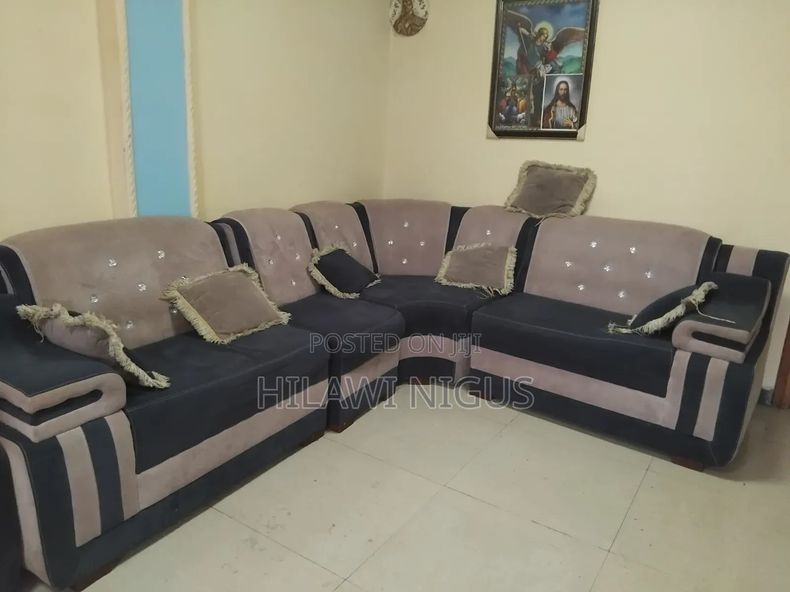 Sofa Used Alomost New