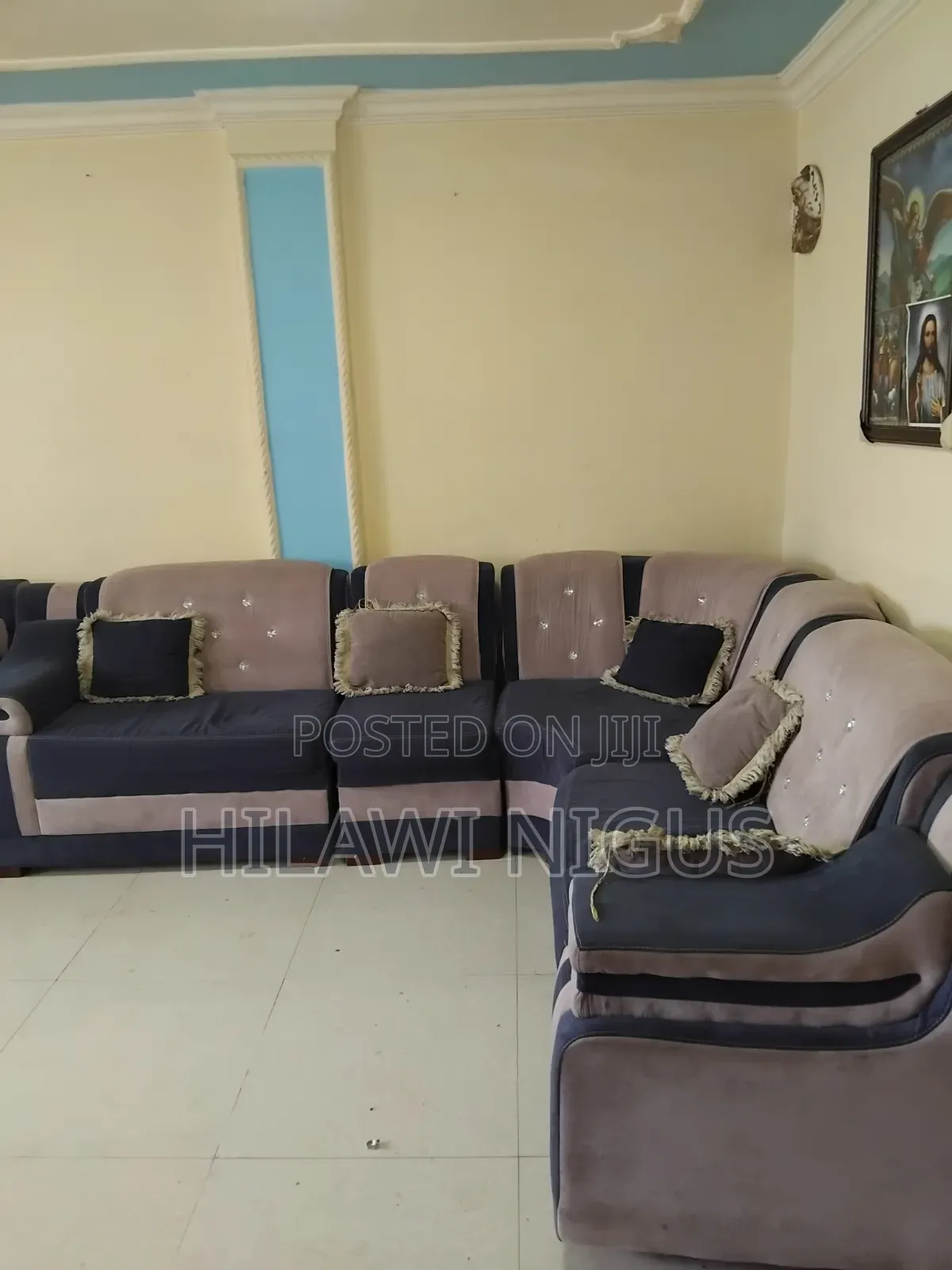 Sofa Used Alomost New