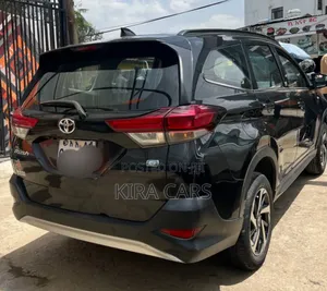 Toyota Rush 2022 Black