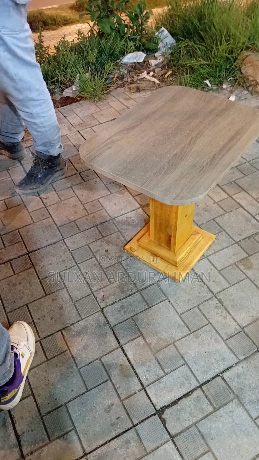 C0ffee Table