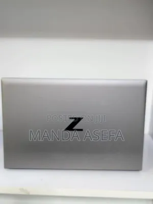 New Laptop HP ZBook Firefly 14 G7 16GB Intel Core i7 SSD 512GB