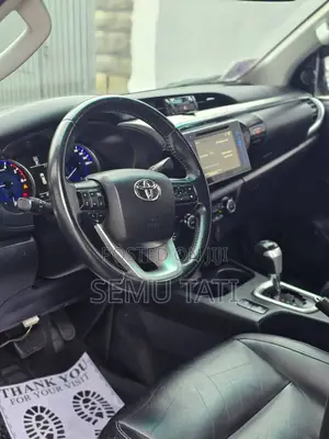 Toyota Hilux Revo Double Cab Deisel 2.4 AWD 2018 Black
