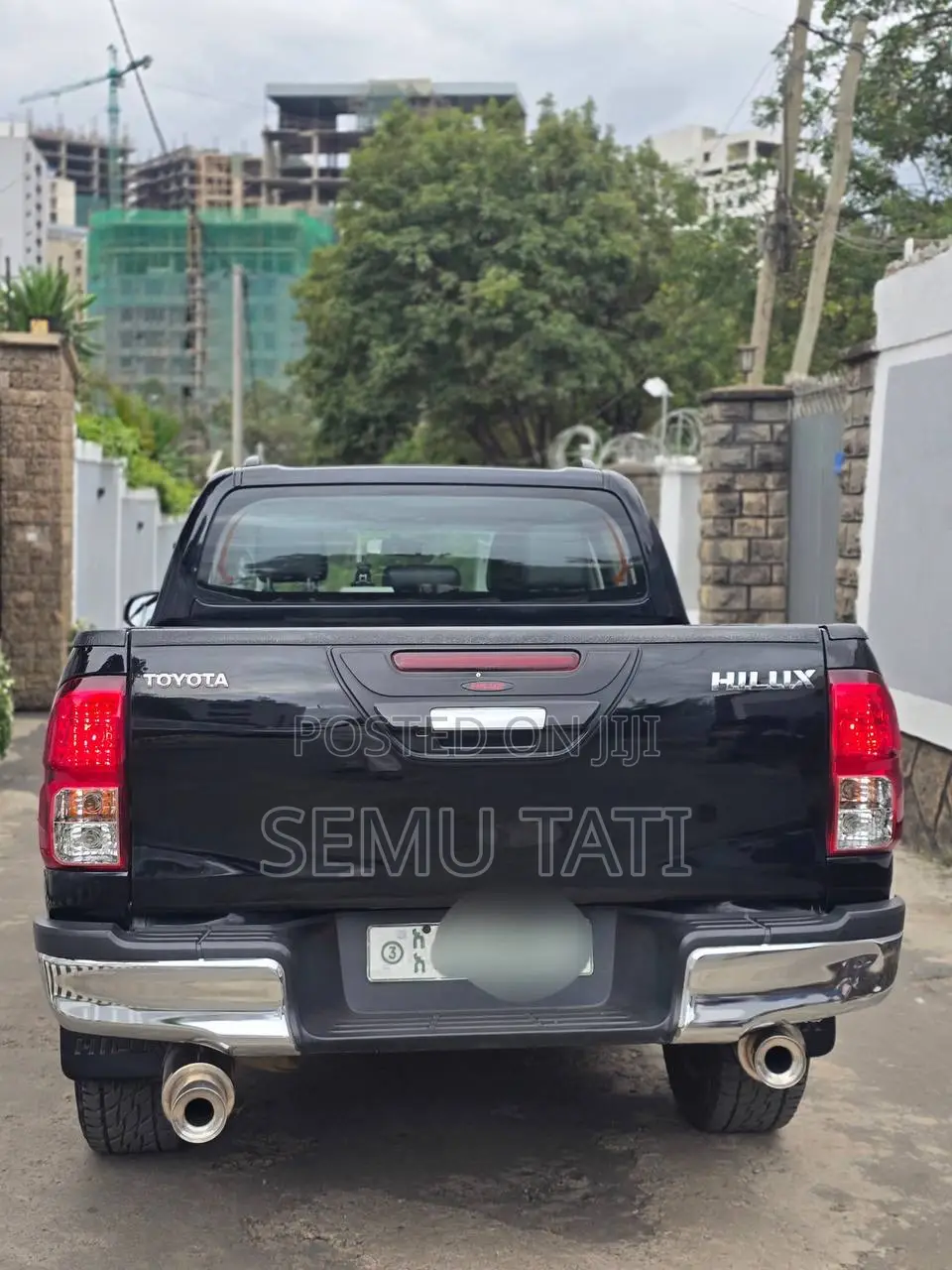 Toyota Hilux Revo Double Cab Deisel 2.4 AWD 2018 Black