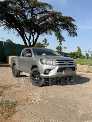 Toyota Hilux 2017 Silver